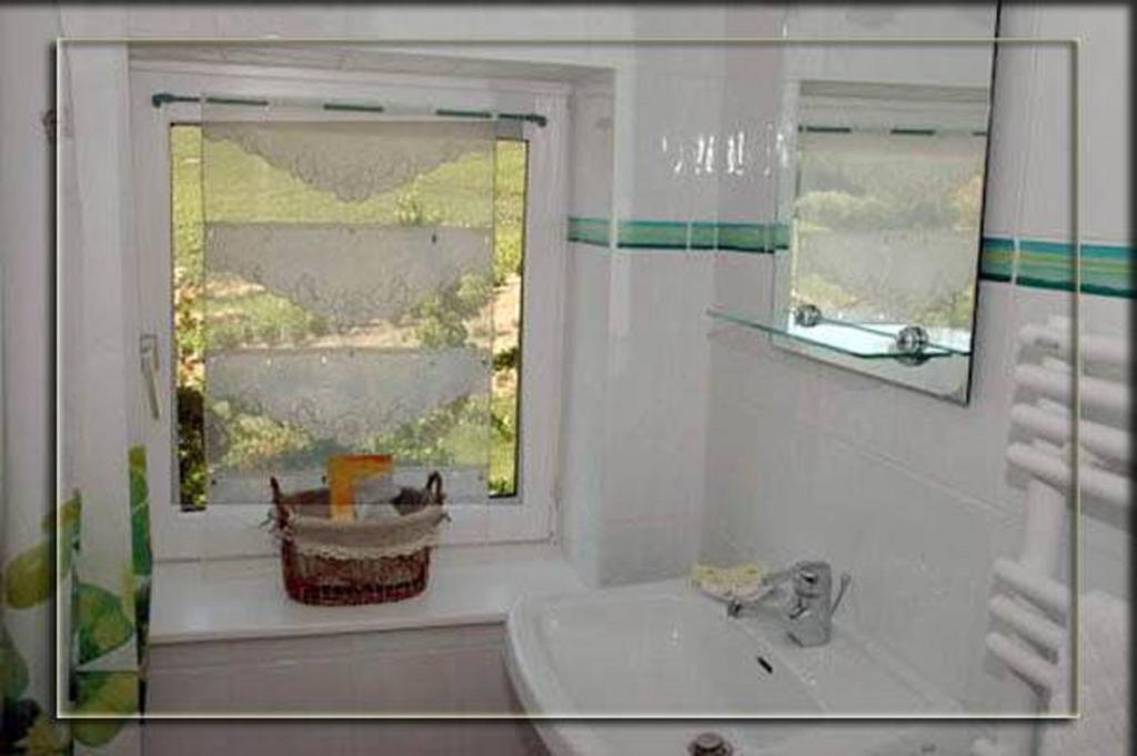 La Croix De Saburin Bed & Breakfast Quincie-en-Beaujolais Room photo
